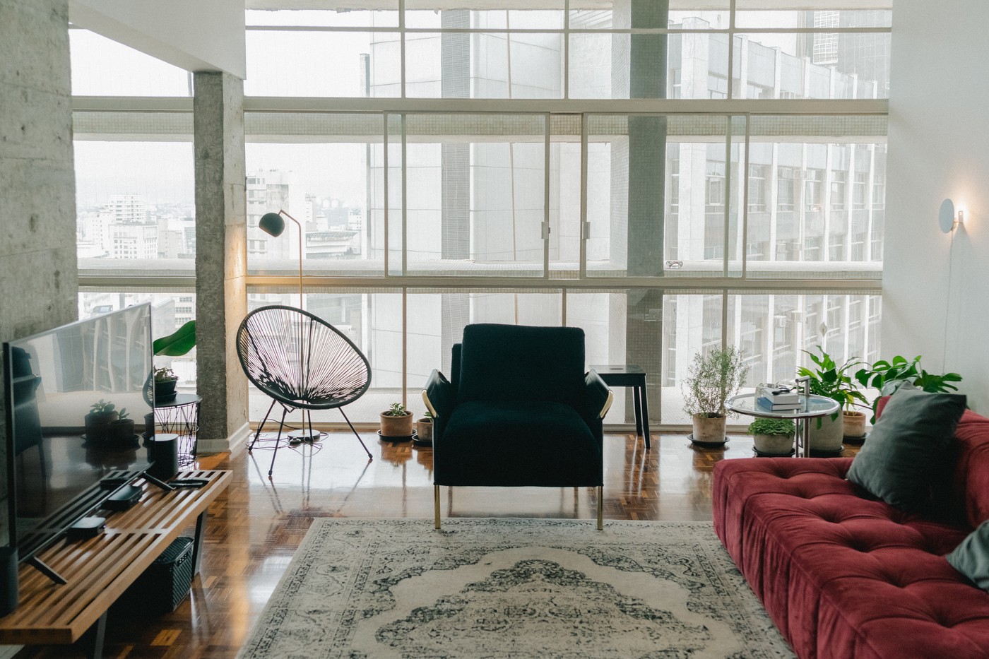 Malu Gabatti abre apartamento de 149 m² em São Paulo (Foto: Jhonathan Serrano)