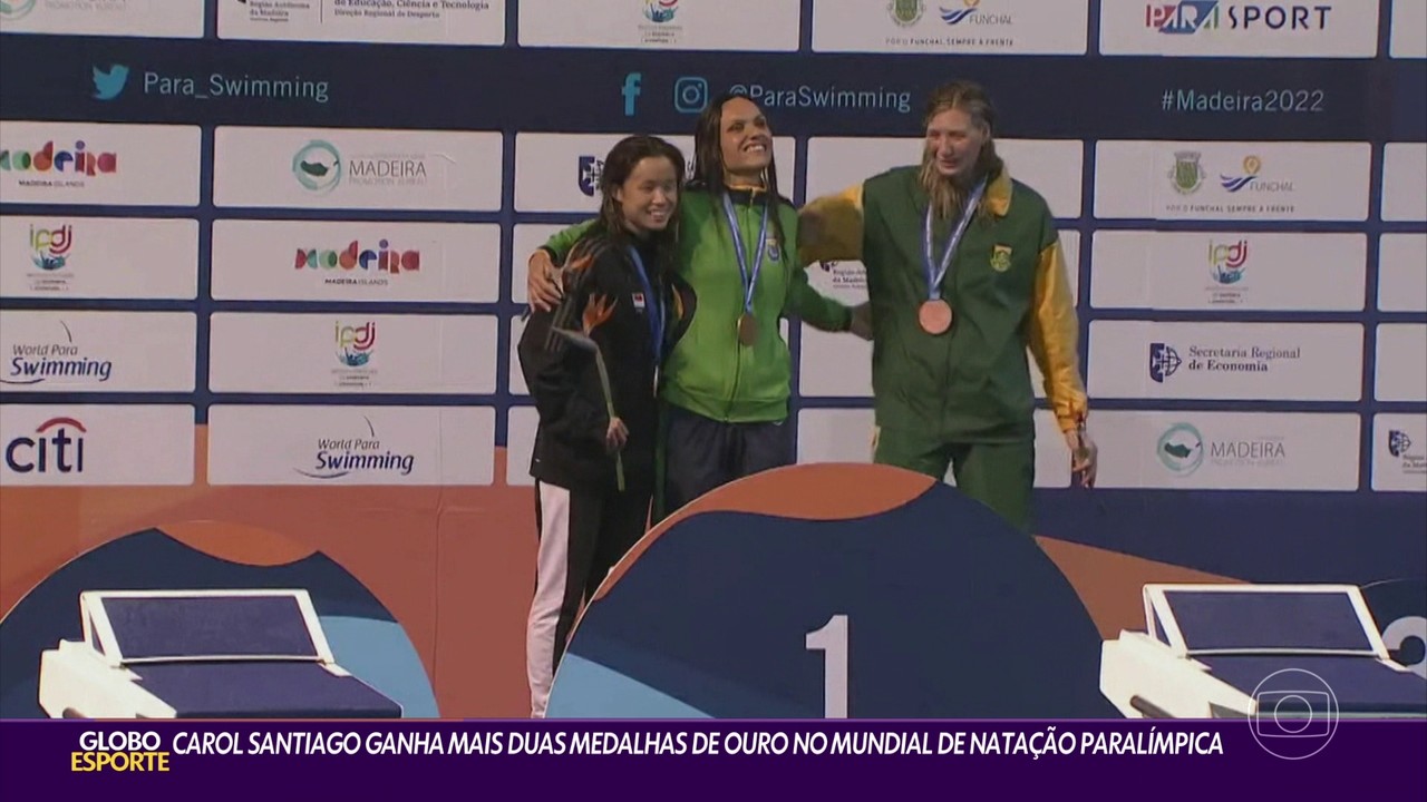 Carol Santiago ganha mais duas medalhas de ouro no Mundial de Natação Paralímpica