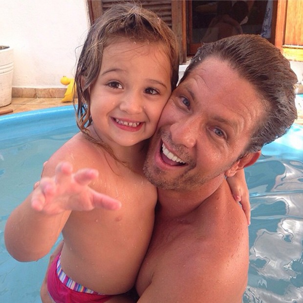 Mário Frias com a filha Laura (Foto: Reprodução / Instagram)