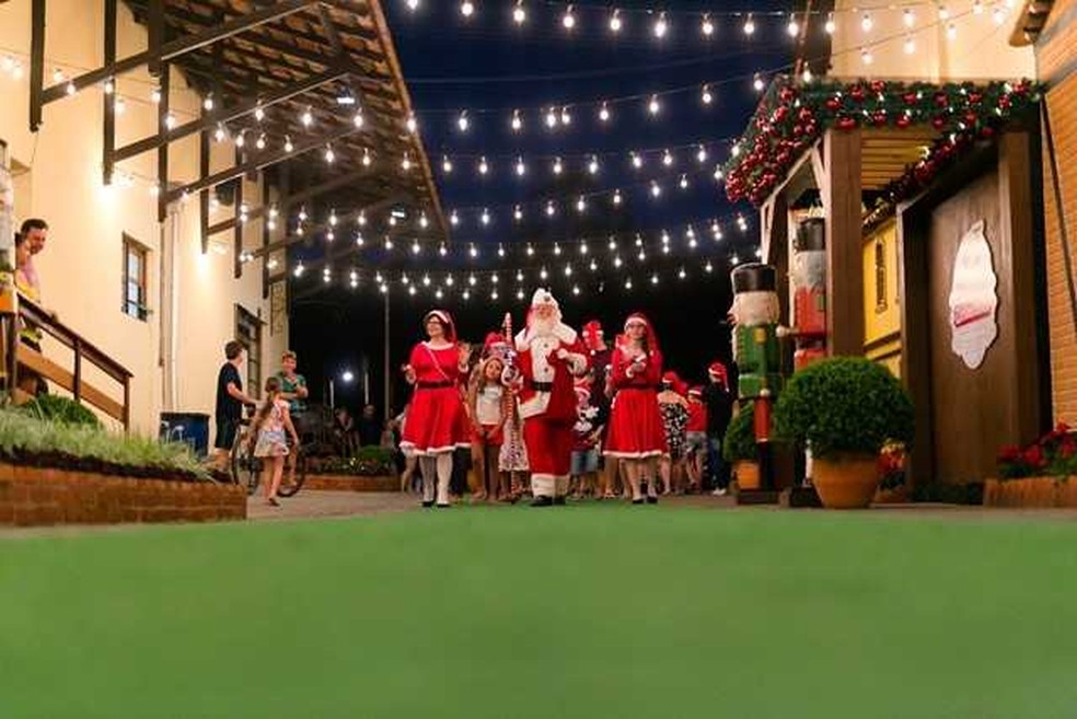 Weihnachtsfest celebra tradições de Natal ao estilo alemão em Pomerode |  NSC TV | Rede Globo
