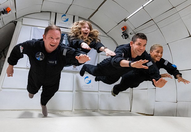 Os quatro passageiros da missão fizeram treinamento intenso por quatro meses  (Foto: Divulgação Inspiration4/John Kraus)