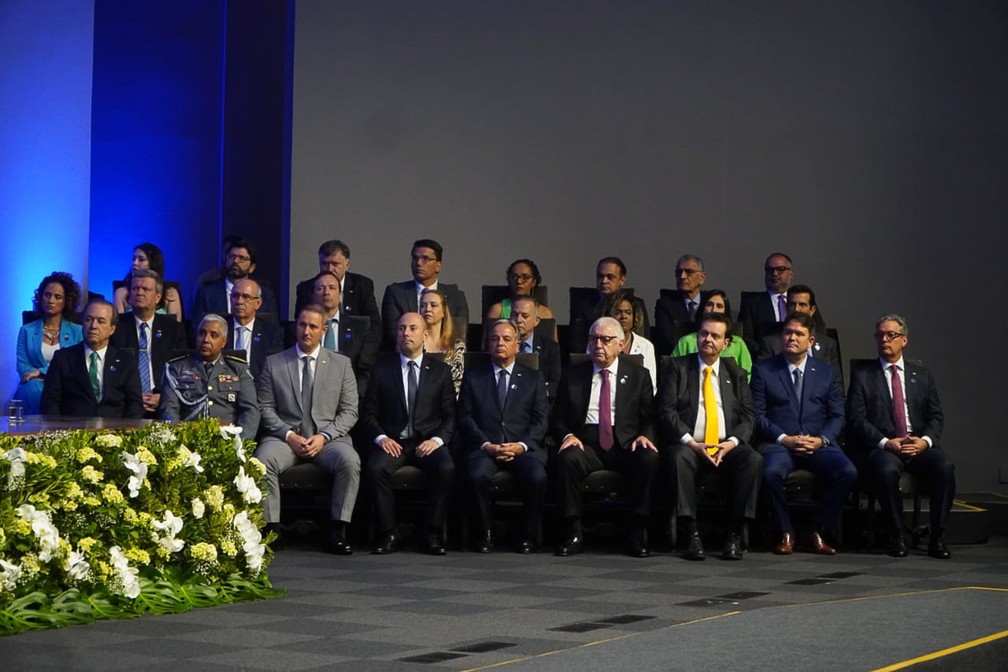 Os secretários de governo empossados por Tarcísio de Freitas (Republicanos) neste 1 de janeiro de 2023. — Foto: Divulgação/GESP