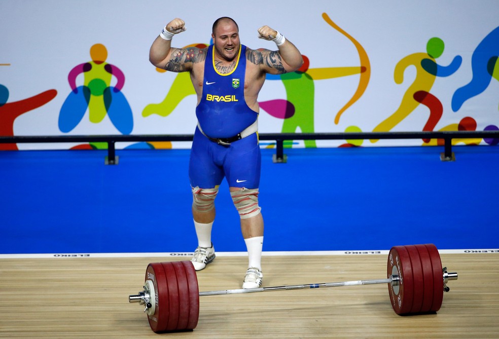 Fernando Reis comemora o ouro no Pan de Toronto 2015 — Foto: Getty Images / Ezra Shaw