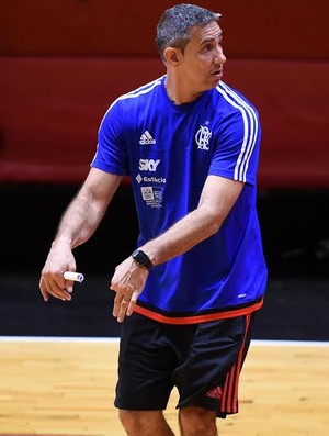 Após 20 dias de treino, Fla estreia nas quartas contra Rio Claro e mira o penta