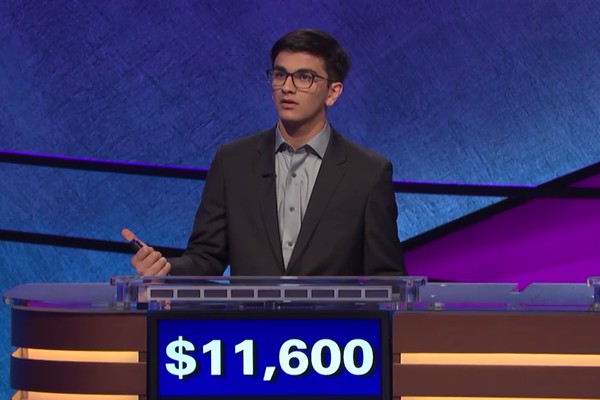 O jovem Avi Gupta durante sua participação no programa Jeopardy (Foto: Instagram)