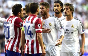 Raul Garcia e Sergio Ramos Real Madrid e Atlético de Madrid (Foto: Agência AFP )