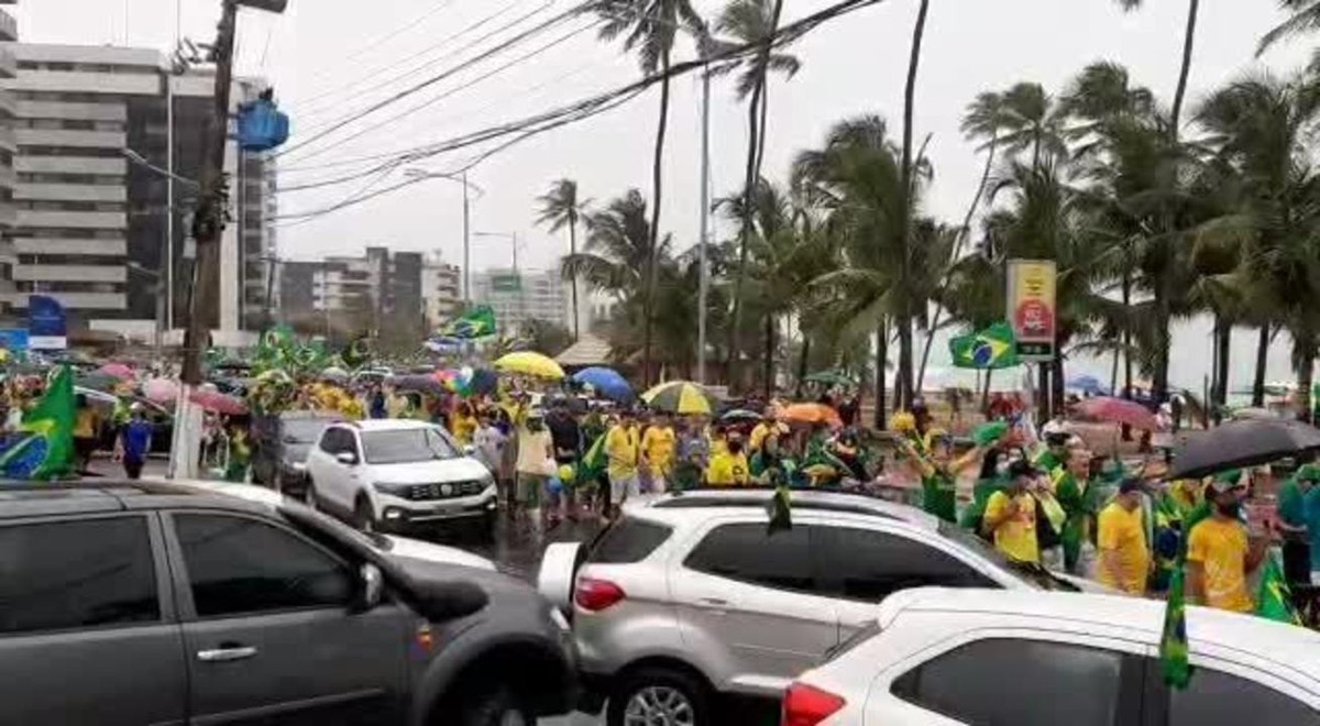 Apoiadores De Bolsonaro Realizam Ato Em Maceió Em Defesa Do Voto Impresso Alagoas G1 