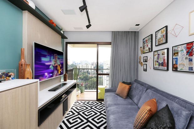 Como escolher o sofá ideal para apartamentos pequenos (Foto: Mariana Orsi)
