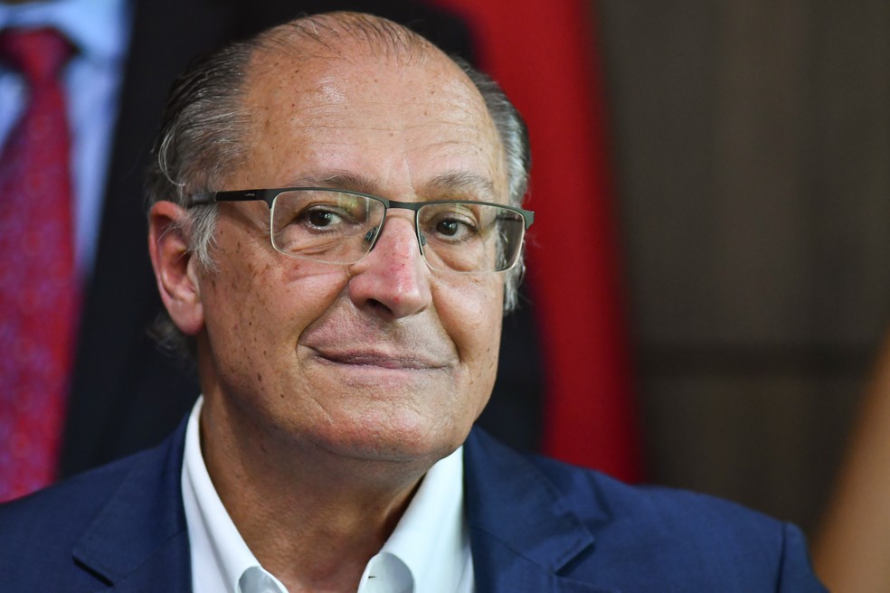 O ex-governador Geraldo Alckmin durante evento de filiação ao PSB, em 23 de maço. — Foto: ANTONIO MOLINA/FOTOARENA/ESTADÃO CONTEÚDO