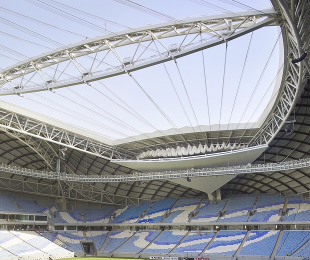 Projeto de Zaha Hadid, primeiro estádio para a Copa de 2022 é inaugurado (Foto: FOTOS HUFTON CROW / DIVULGAÇÃO)