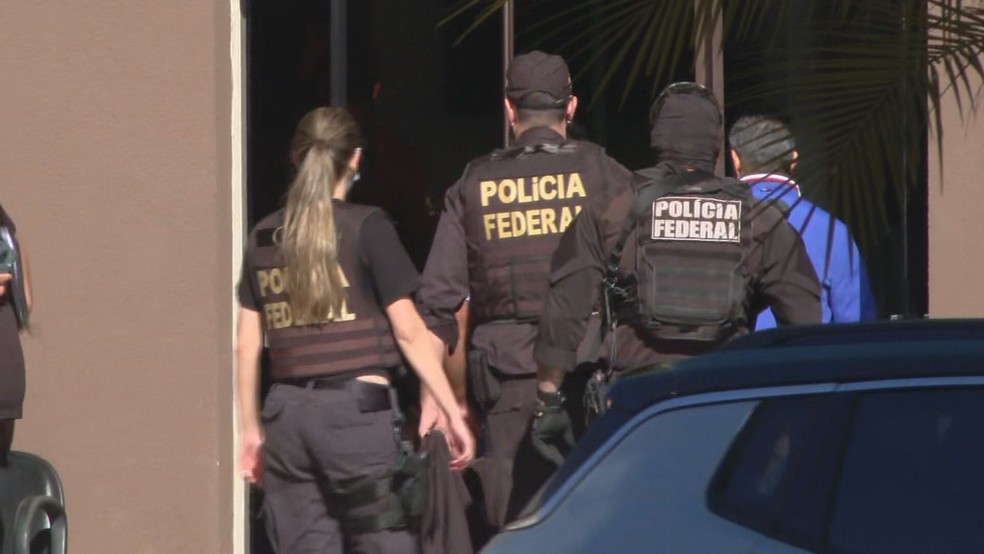 Polícia Federal faz operação no DF e em 4 estados contra  tráfico internacional de drogas  — Foto: TV Globo/Reprodução