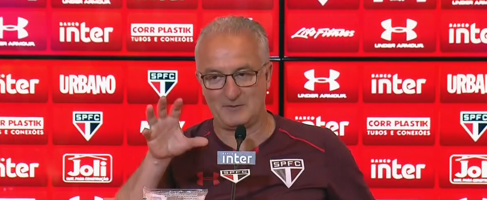 Dorival Júnior não revela time do São Paulo para o clássico (Foto: Reprodução)