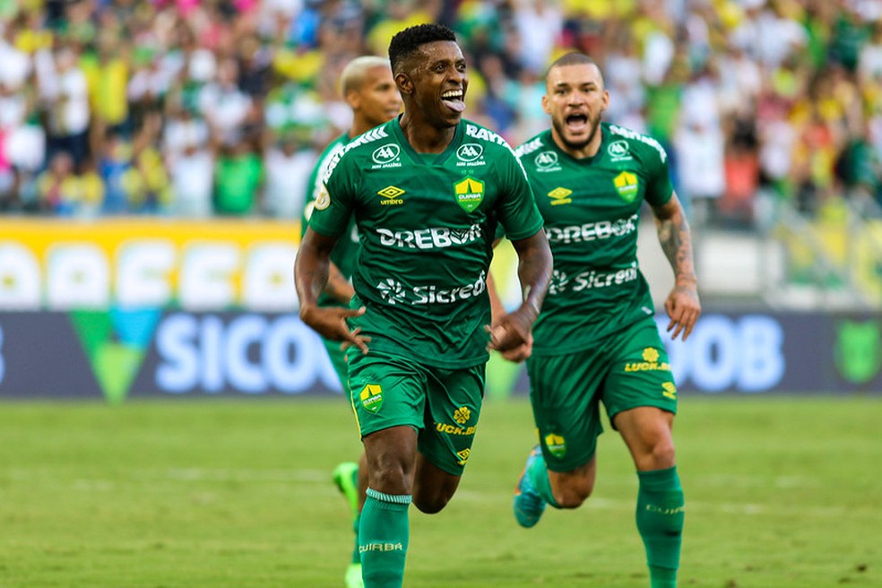 Jonathan Cafu célèbre le but de Cuiabá contre Palmeiras — Photo : AssCom Dourado