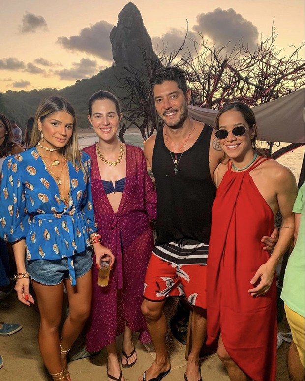 Thassia Naves, Vic Ceridono, Kadu Dantas e Renata Barroca (Foto: Divulgação/Gabriel Siqueira)