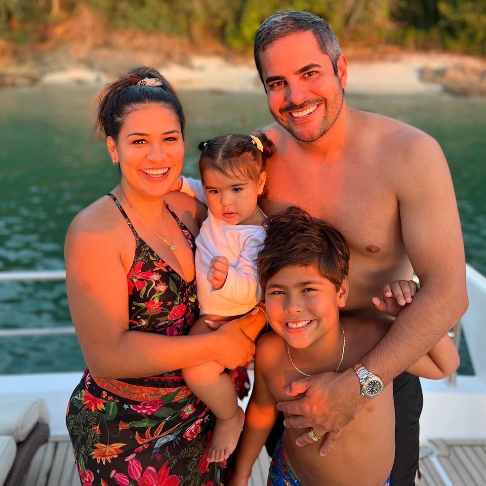 Simone Mendes é sincera ao falar sobre situação com seu marido, Kaká Diniz: "Não gostei, não"  Foto: Reprodução/Instagram