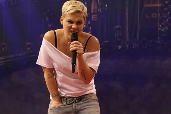 Após internação, cantora Pink retoma no sábado shows na Austrália (Foto: Reprodução/Instagram)