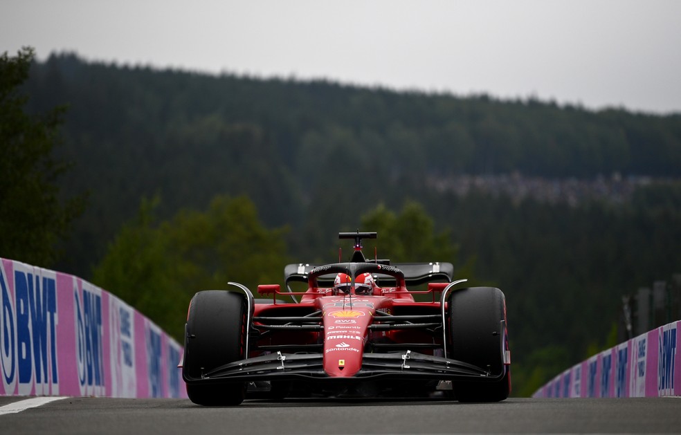 Charles Leclerc foi o mais rápido do Q2 na Bélgica — Foto: Dan Mullan/Getty Images