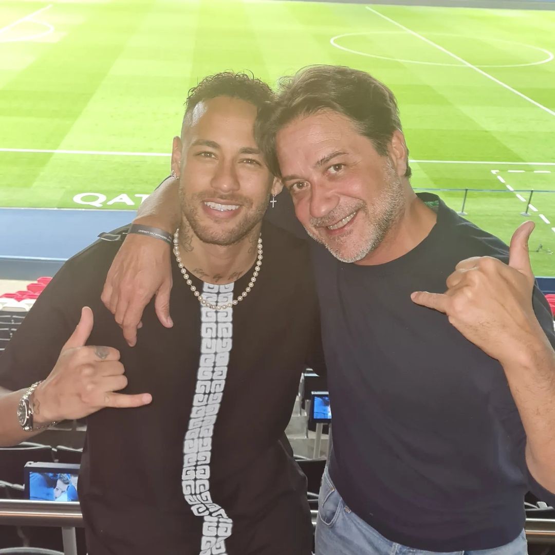 Neymar e Enrique Arce Temple (Foto: Reprodução Instagram)