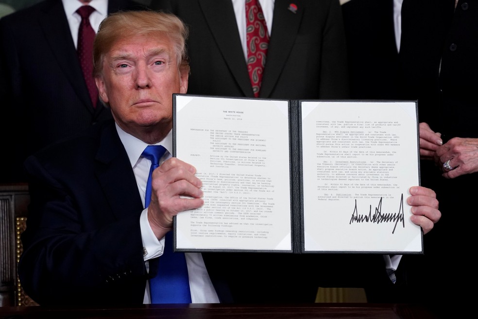 Donald Trump assinou memorando contra China (Foto: REUTERS/Jonathan Ernst)