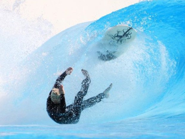 Klebber Toledo conta sobre experiência em piscina de onda  (Foto: Reprodução / Instagram)