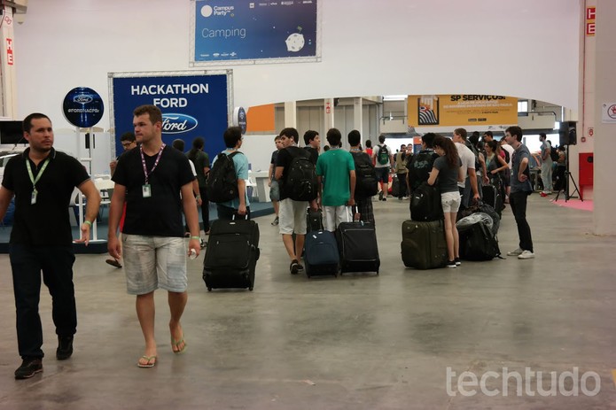 Campuseiros se preparam para voltar para casa (Foto: Melissa Cruz/TechTudo)