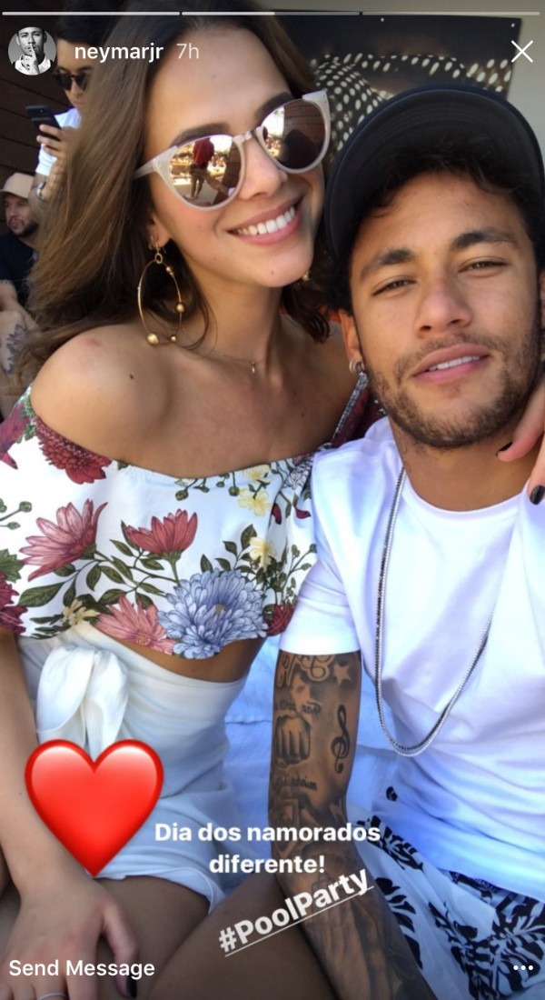 Neymar postou foto também nos stories do Instagram (Foto: Reprodução/Instagram)
