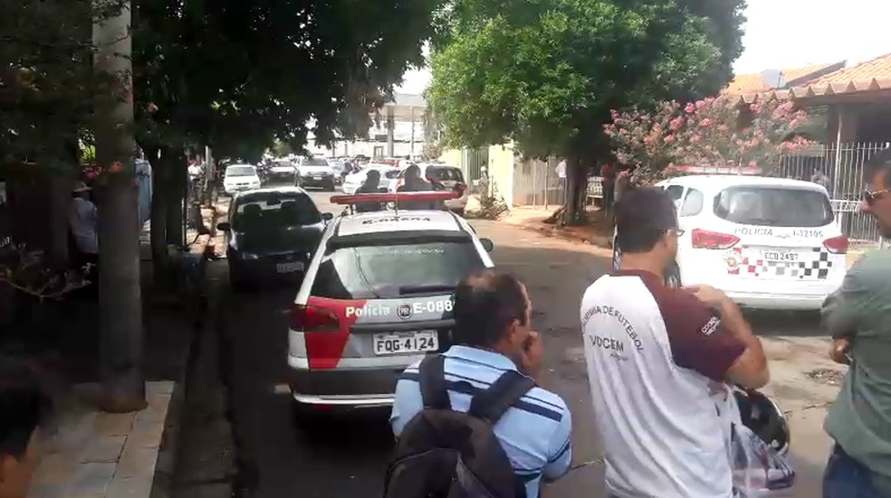 Homem morre esfaqueado e baleado em Assis; trio &eacute; suspeito &mdash; Foto: The Brothers/Divulga&ccedil;&atilde;o