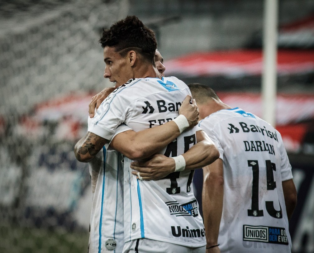 Grêmio vence a 1ª com reservas no Brasileirão, mas escancara falta de ambição no campeonato