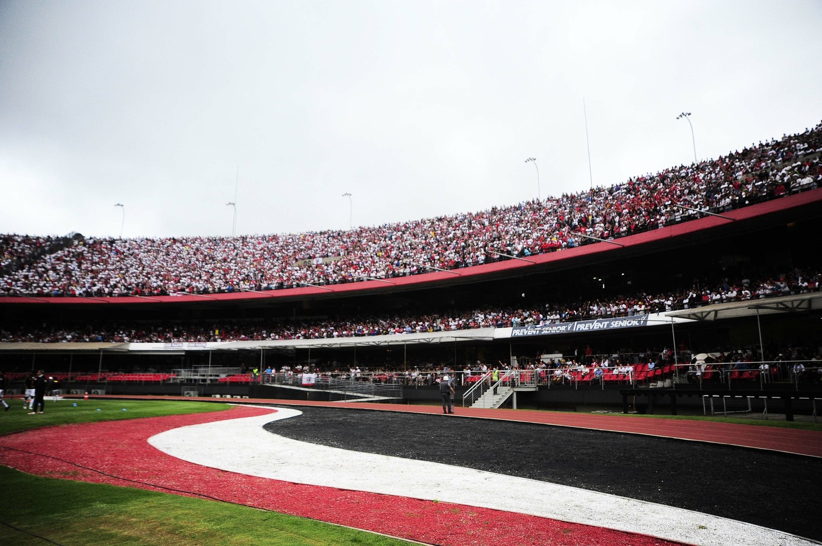 12 mil ingressos vendidos para jogo deste sábado