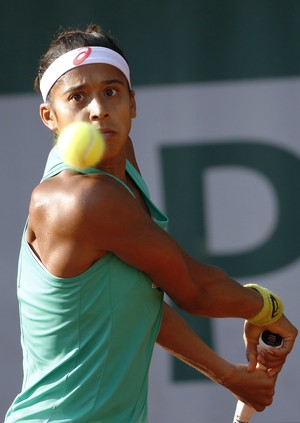 tênis Teliana Pereira Roland Garros (Foto: AFP)
