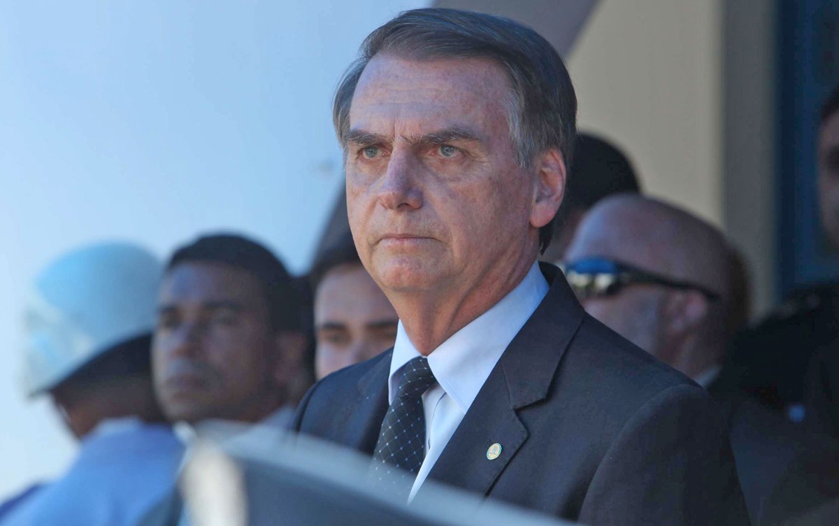 Índios em reservas são como animais em zoológicos, diz Bolsonaro