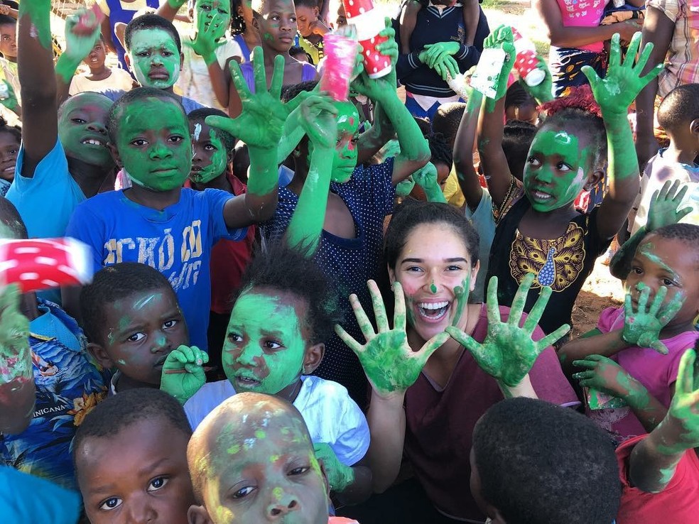 Karoline da Silva Ribas permaneceu 10 meses no Malawi  (Foto: Arquivo pessoal)