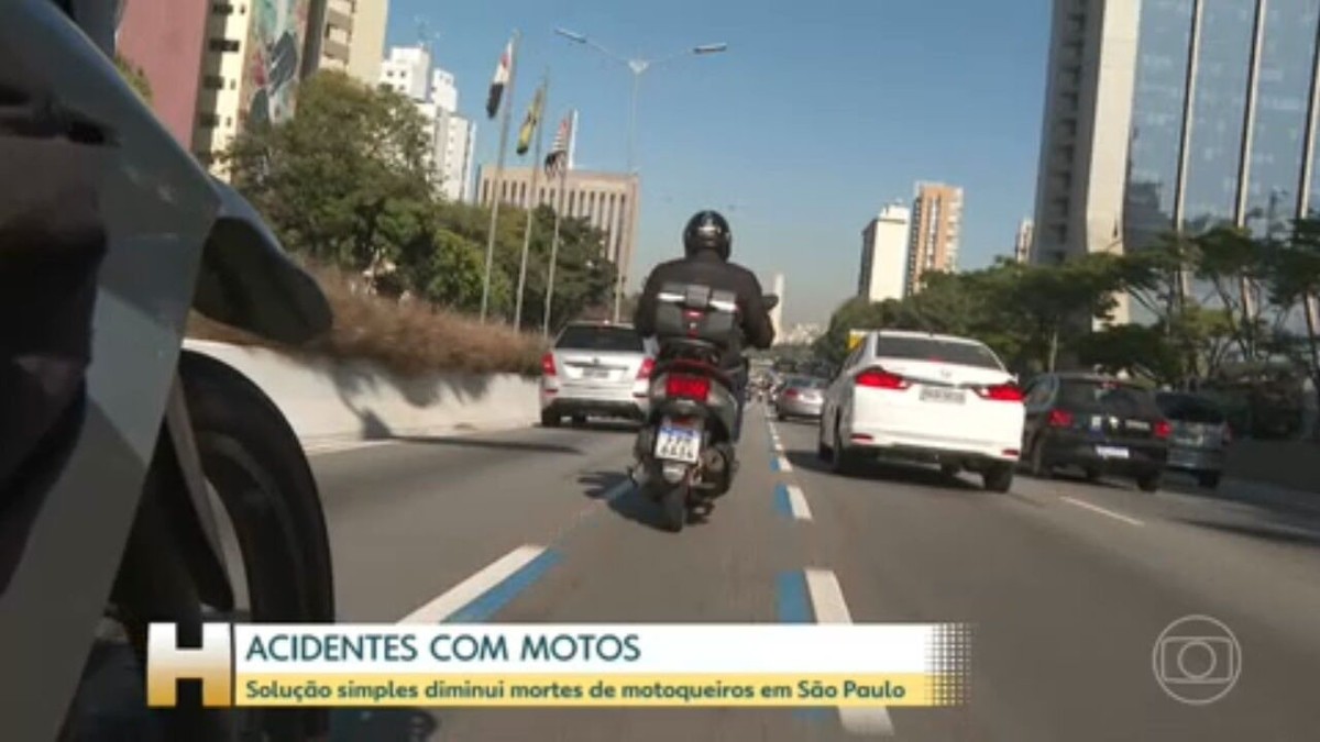 Faixa exclusiva para motos em São Paulo reduz mortes e acidentes desde que foi implementada em janeiro