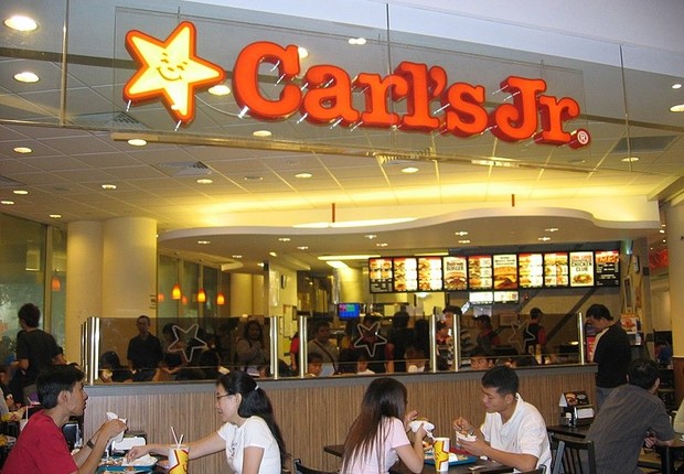Carls Jr. (Foto: Terence Ong, CC BY-SA 3.0 <http://creativecommons.org/licenses/by-sa/3.0/>, via Wikimedia Commons)