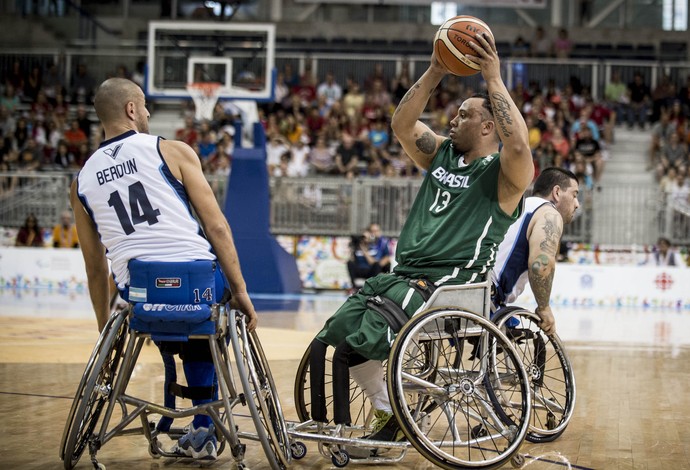 Brasil vence a Argentina no basquete em cadeira de rodas feminino