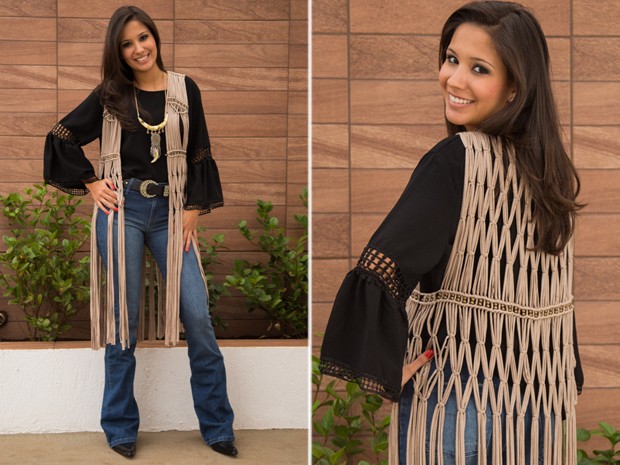 Bastam uma camisa e um bom jeans para valorizar o colete com franjas (Foto: Mateus Rigola/G1)