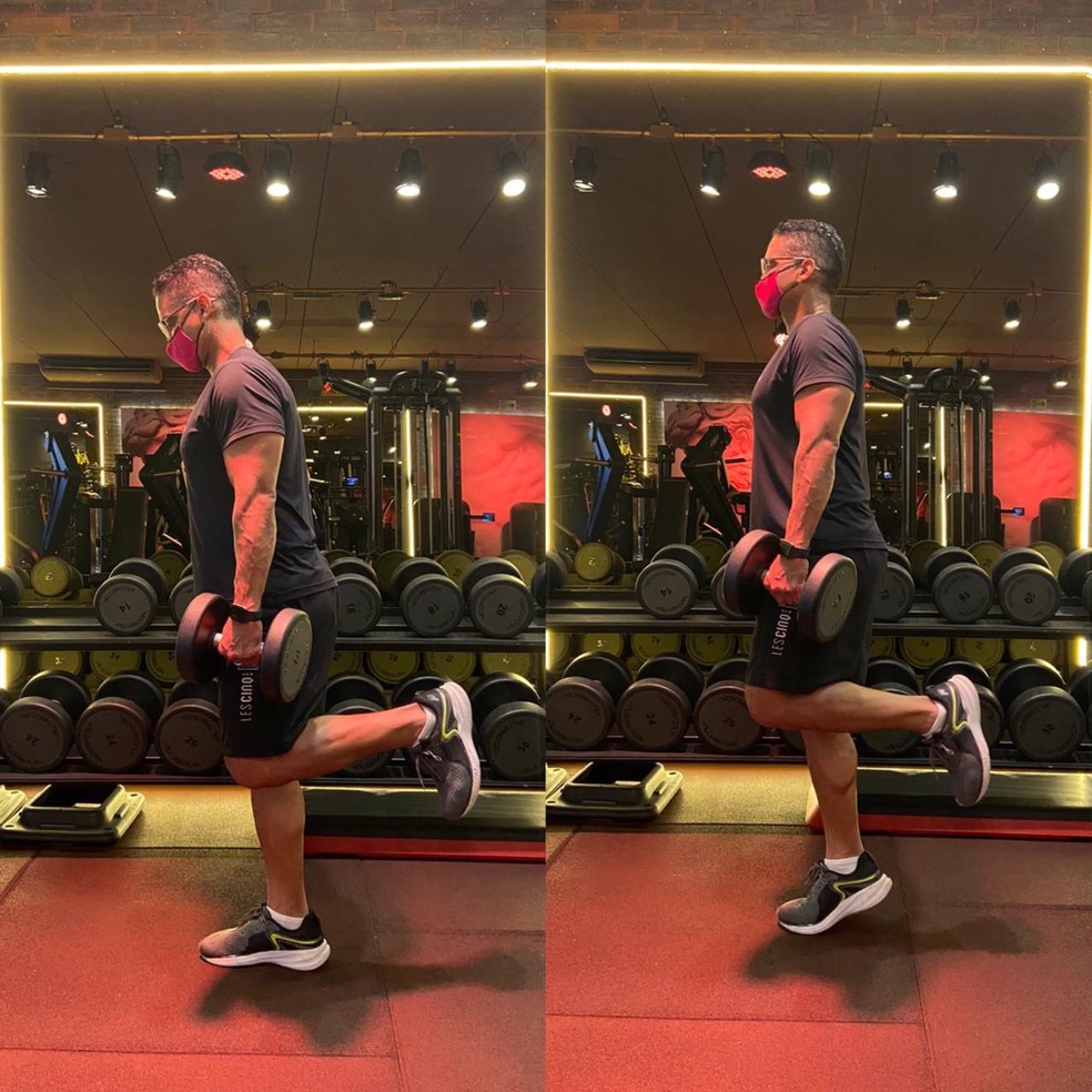  A elevação de panturrilha com carga em apenas uma perna é uma atividade bastante versátil, podendo ser realizada em casa. — Foto: Divulgação/ Les Cinq Gym