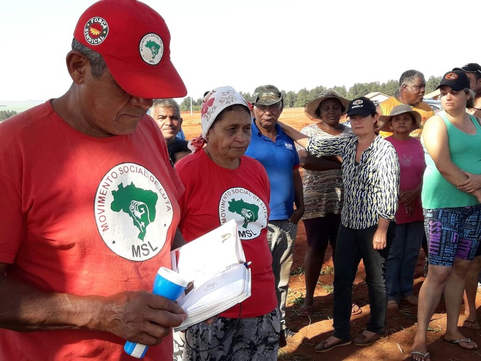 Propriedade rural foi invadida em Rancharia (Foto: Betto Lopes/TV Fronteira)