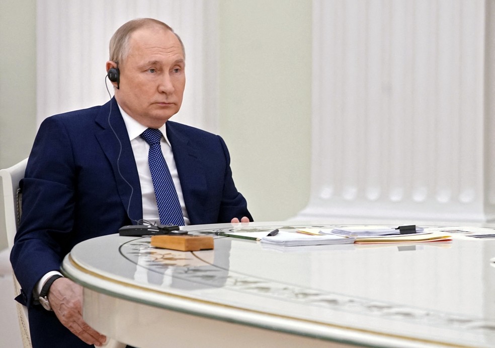 Presidente russo, Vladimir Putin, acusou Washington de tentar levar seu país à guerra contra Ucrânia — Foto: Sputnik/Kremlin via Reuters