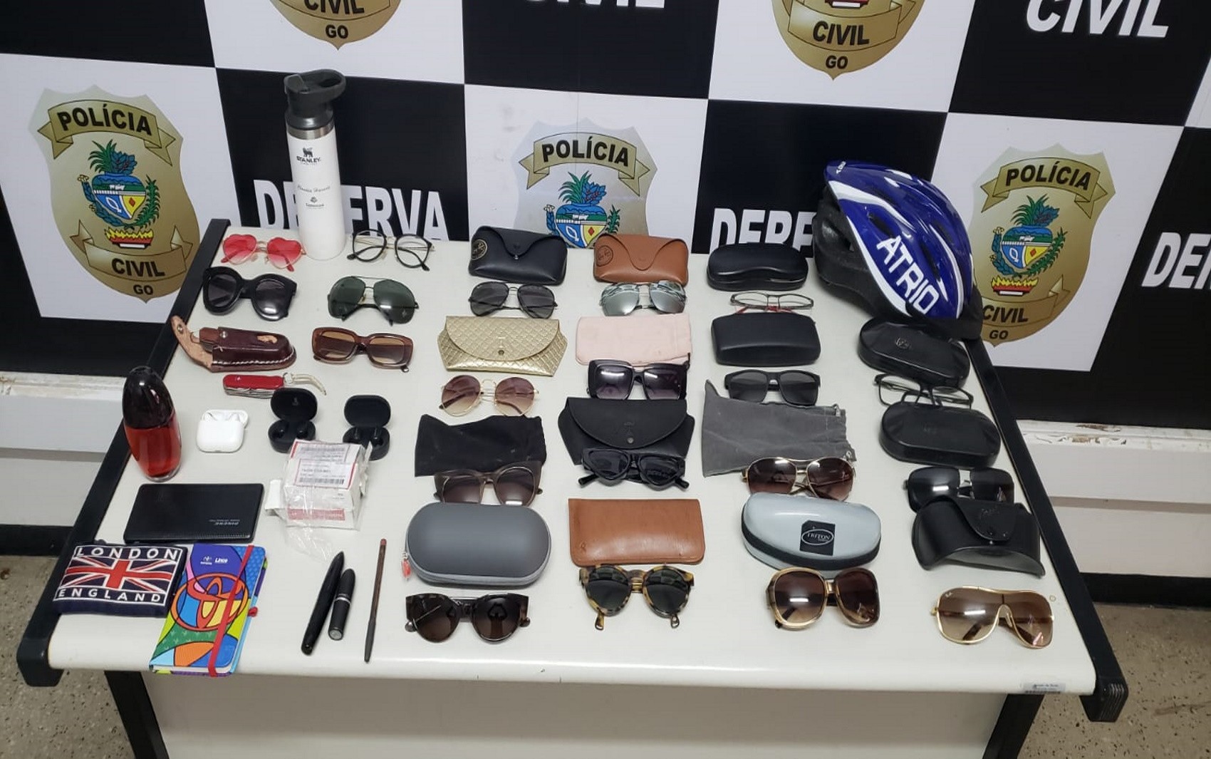 Homem é preso suspeito de furtar objetos de moradores de condomínio de luxo em Goiânia