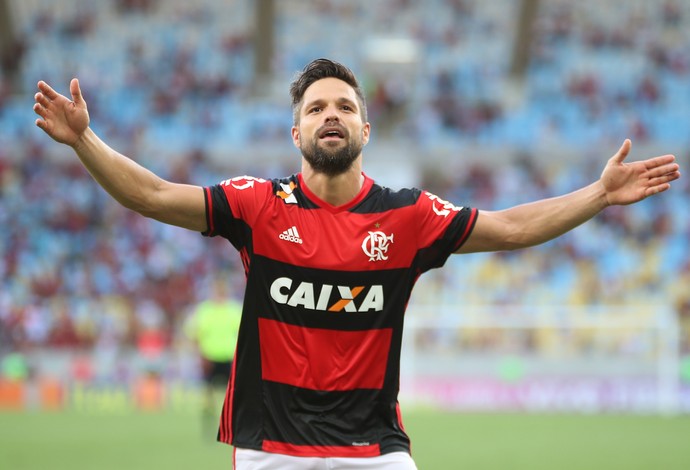 Diego faz golaço, supera bicicleta de Hernández e leva pintura da rodada