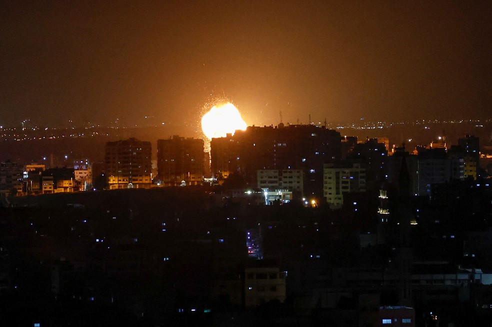 Explosão em Gaza, em 2 de maio de 2023 — Foto: Mohammed Salem/Reuters