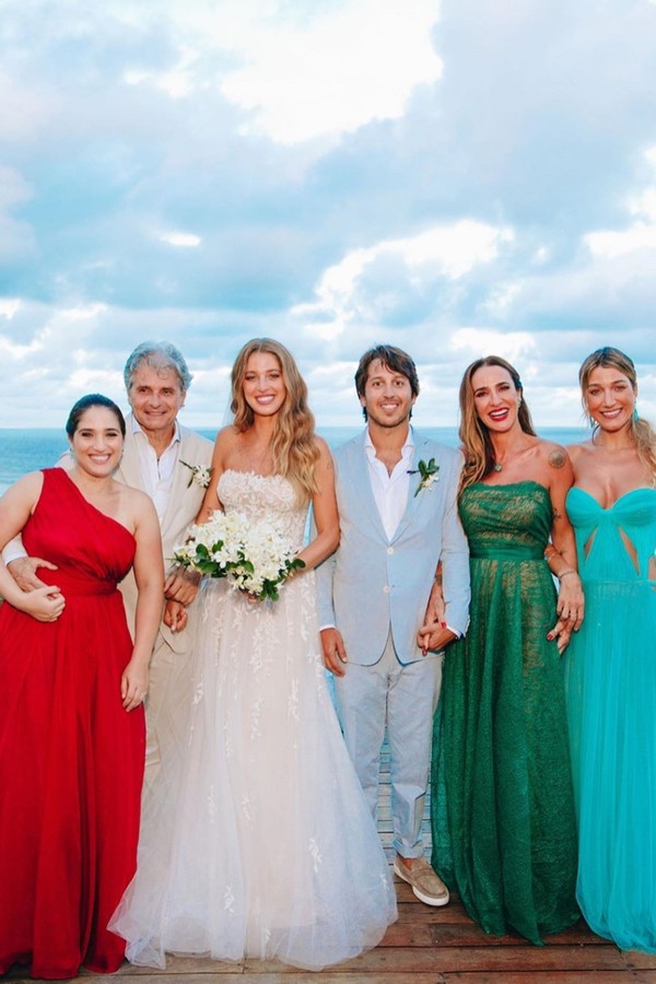 Casamento de irmã de Gabriela Pugliesi é foco de infecções do coronavírus (Foto: Reprodução/ Instagram)