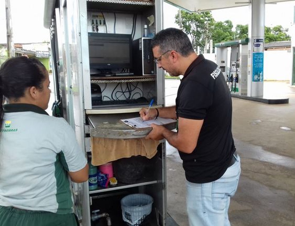 Procon deve fiscalizar se postos de Rio Branco estão repassando desconto nos combustíveis — Foto:  André Araújo/Secom