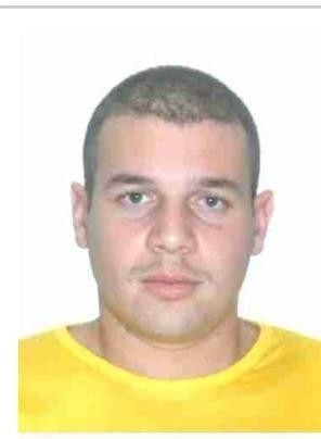 Homem suspeito de roubar lojas usando carro de luxo é preso em Vitória