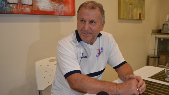 É muito fácil ser convocado, diz Zico no Amapá sobre seleção brasileira