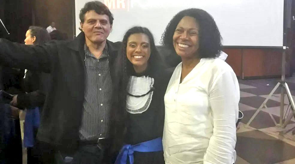 #Brasil: Filha de porteiro e faxineira é aprovada em medicina na USP 