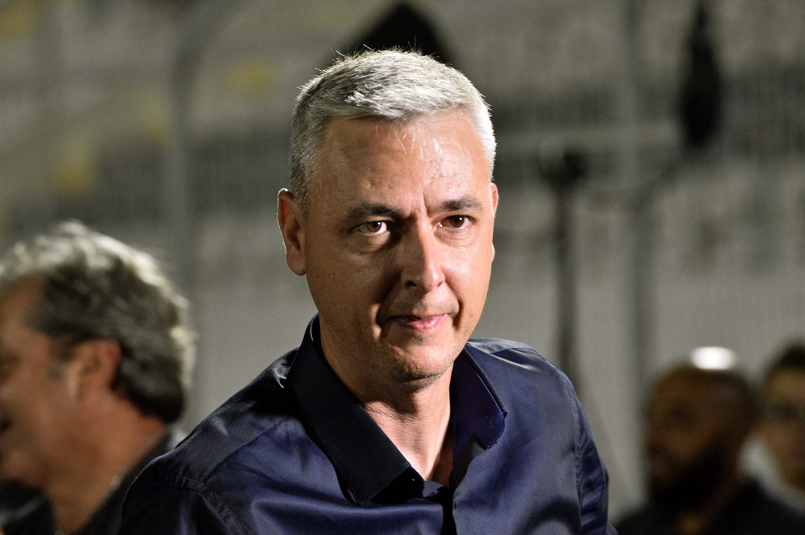 Entre surpresas e baixas, Tiago Nunes quebra a cabeça para encaixar Corinthians para clássico