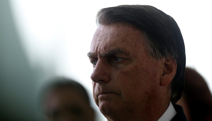 Bolsonaro deixa governo com 39% de aprovação e 36% de reprovação