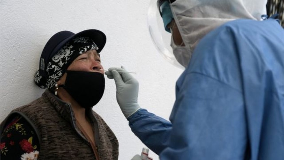 O Equador foi gravemente afetado pelo vírus e sua economia sofrerá por causa disso — Foto: Reuters